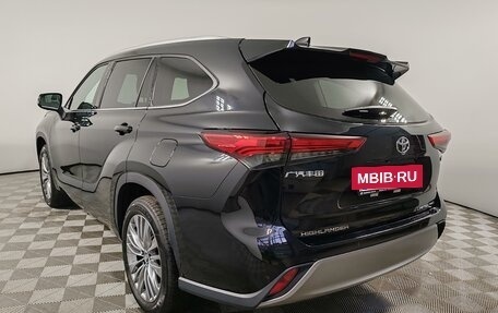 Toyota Highlander, 2026 год, 6 390 000 рублей, 7 фотография