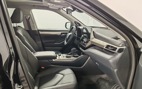 Toyota Highlander, 2026 год, 6 390 000 рублей, 21 фотография