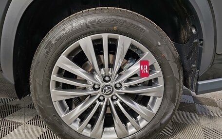 Toyota Highlander, 2026 год, 6 390 000 рублей, 17 фотография