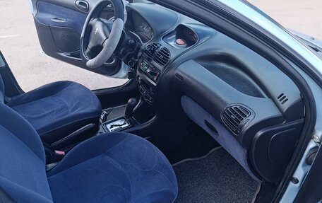 Peugeot 206, 2002 год, 200 000 рублей, 9 фотография