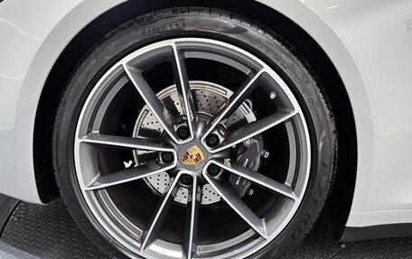 Porsche 911, 2021 год, 14 769 000 рублей, 17 фотография