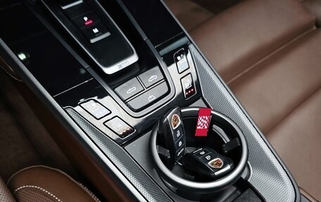 Porsche 911, 2021 год, 14 769 000 рублей, 15 фотография