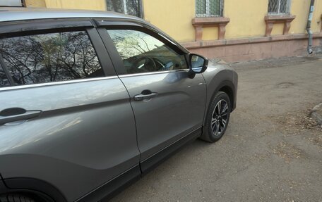 Mitsubishi Eclipse Cross, 2022 год, 2 400 000 рублей, 10 фотография