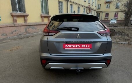 Mitsubishi Eclipse Cross, 2022 год, 2 400 000 рублей, 6 фотография