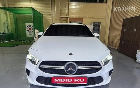 Mercedes-Benz A-Класс, 2021 год, 2 531 450 рублей, 2 фотография