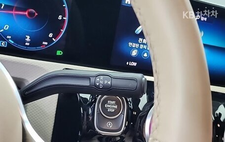 Mercedes-Benz A-Класс, 2022 год, 3 290 000 рублей, 10 фотография