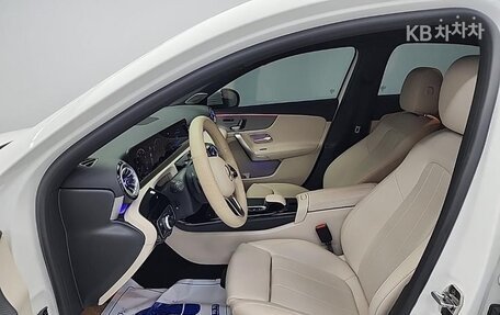 Mercedes-Benz A-Класс, 2022 год, 3 290 000 рублей, 15 фотография