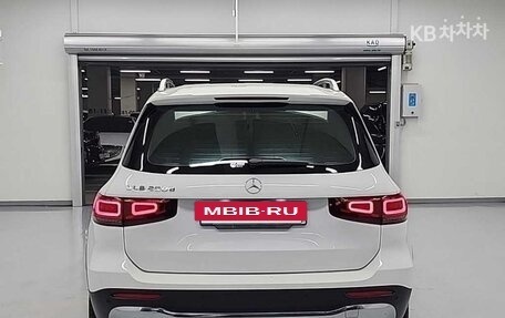 Mercedes-Benz GLB, 2023 год, 3 810 000 рублей, 4 фотография