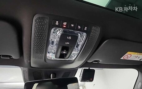 Mercedes-Benz GLB, 2023 год, 3 810 000 рублей, 14 фотография