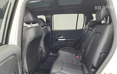 Mercedes-Benz GLB, 2023 год, 3 810 000 рублей, 18 фотография