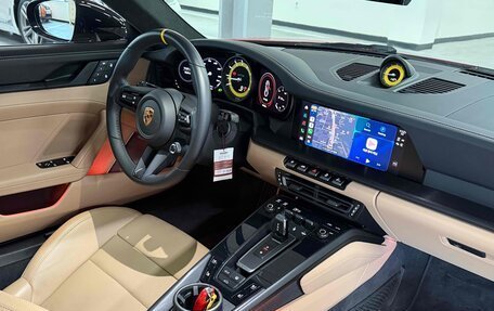 Porsche 911, 2022 год, 17 652 000 рублей, 6 фотография