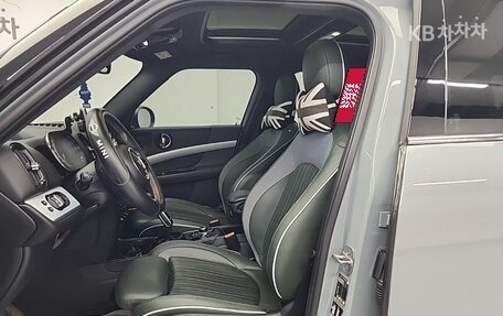 MINI Countryman II (F60), 2022 год, 2 600 000 рублей, 13 фотография