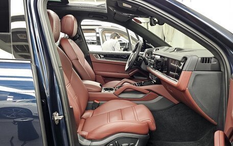 Porsche Cayenne III, 2024 год, 16 275 000 рублей, 7 фотография