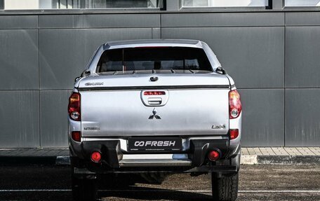 Mitsubishi L200 IV рестайлинг, 2012 год, 1 499 000 рублей, 4 фотография