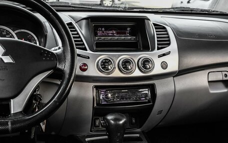 Mitsubishi L200 IV рестайлинг, 2012 год, 1 499 000 рублей, 18 фотография