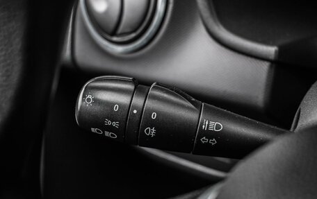 Renault Logan II, 2021 год, 709 000 рублей, 13 фотография