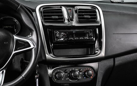 Renault Logan II, 2021 год, 709 000 рублей, 17 фотография