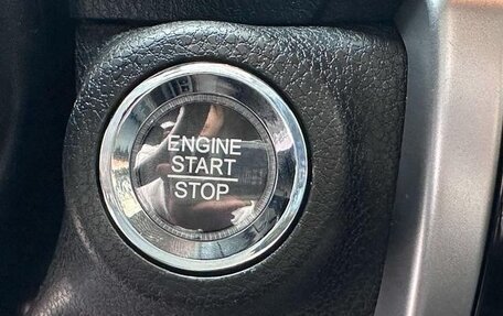 Toyota Yaris XP150 рестайлинг, 2022 год, 1 200 000 рублей, 14 фотография