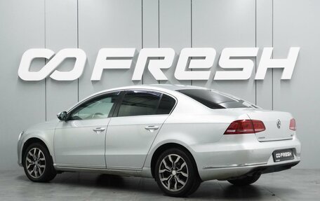 Volkswagen Passat B7, 2011 год, 854 000 рублей, 2 фотография