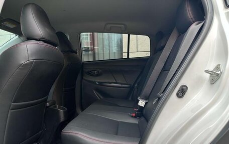 Toyota Yaris XP150 рестайлинг, 2022 год, 1 200 000 рублей, 16 фотография