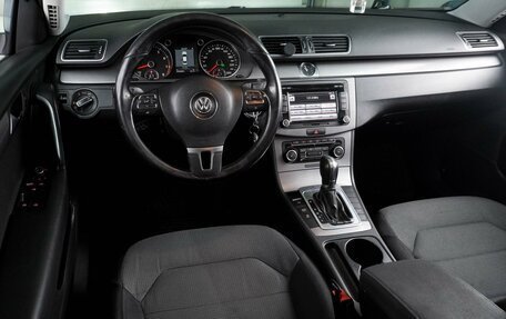 Volkswagen Passat B7, 2011 год, 854 000 рублей, 6 фотография