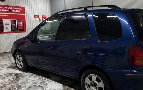 Toyota Corolla Spacio II, 1997 год, 380 000 рублей, 8 фотография