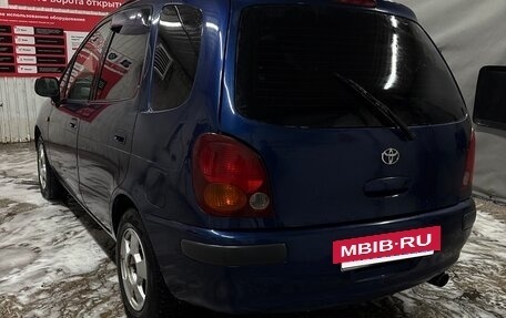 Toyota Corolla Spacio II, 1997 год, 380 000 рублей, 7 фотография