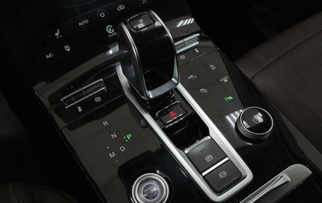 Chery Tiggo 8 Pro, 2022 год, 2 095 000 рублей, 24 фотография