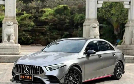 Mercedes-Benz A-Класс, 2022 год, 1 810 007 рублей, 2 фотография