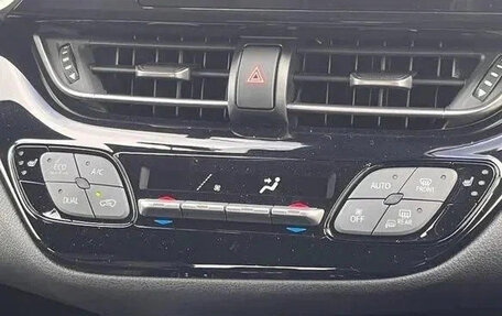 Toyota C-HR I рестайлинг, 2022 год, 1 750 060 рублей, 11 фотография