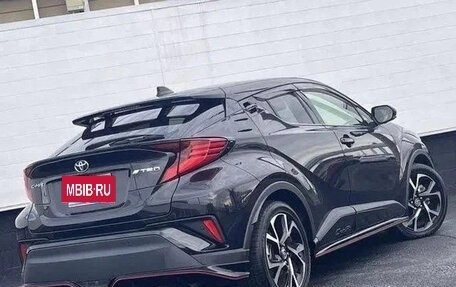 Toyota C-HR I рестайлинг, 2022 год, 1 750 060 рублей, 3 фотография