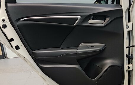 Honda Fit III, 2013 год, 1 095 000 рублей, 30 фотография