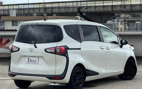 Toyota Sienta II, 2022 год, 1 200 060 рублей, 5 фотография