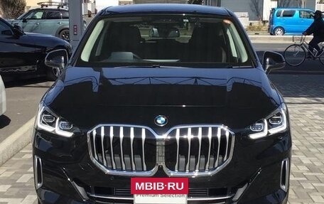 BMW 2 серия Active Tourer, 2023 год, 1 350 000 рублей, 2 фотография