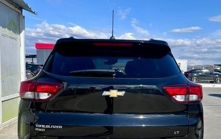 Chevrolet TrailBlazer, 2022 год, 1 800 000 рублей, 4 фотография