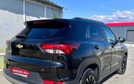 Chevrolet TrailBlazer, 2022 год, 1 800 000 рублей, 2 фотография