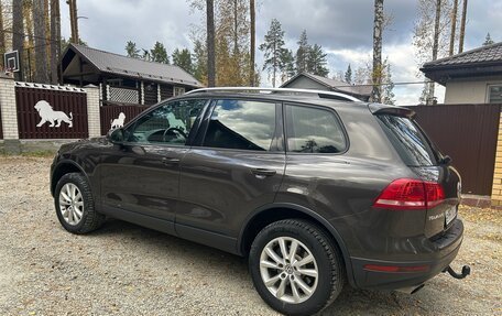 Volkswagen Touareg III, 2015 год, 2 900 000 рублей, 6 фотография