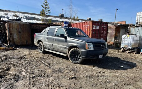 Cadillac Escalade II, 2004 год, 1 765 432 рублей, 1 фотография