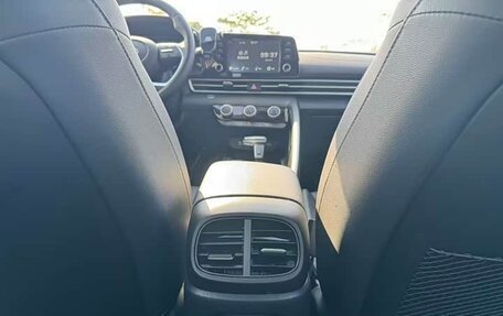 Hyundai Elantra, 2025 год, 1 730 000 рублей, 14 фотография