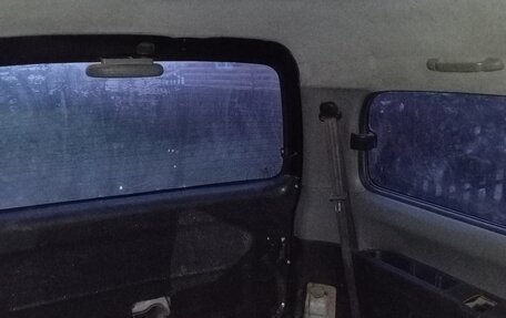 Hyundai H-1 II рестайлинг, 2005 год, 650 000 рублей, 2 фотография