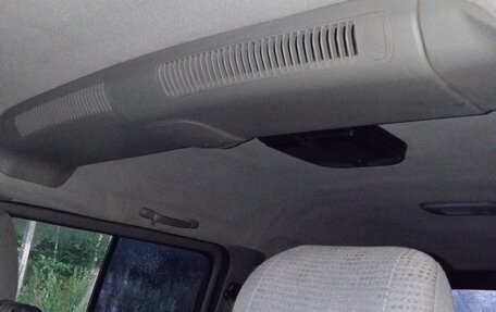 Hyundai H-1 II рестайлинг, 2005 год, 650 000 рублей, 6 фотография