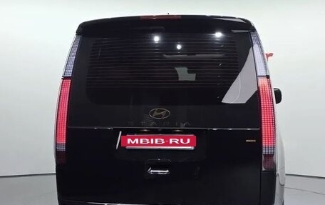 Hyundai Staria, 2025 год, 6 425 000 рублей, 4 фотография