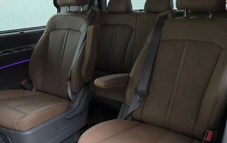 Hyundai Staria, 2025 год, 6 425 000 рублей, 8 фотография