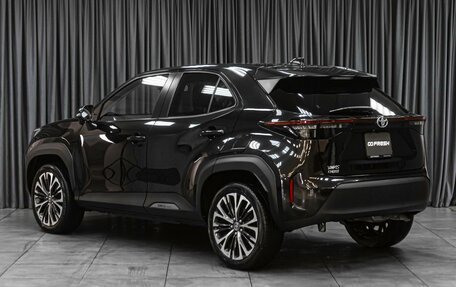 Toyota Yaris Cross, 2021 год, 2 407 000 рублей, 2 фотография