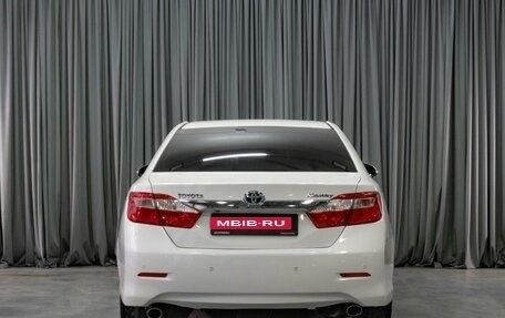 Toyota Camry, 2014 год, 1 555 000 рублей, 4 фотография