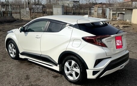 Toyota C-HR I рестайлинг, 2018 год, 1 950 000 рублей, 3 фотография