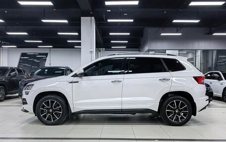Skoda Karoq I, 2022 год, 1 850 000 рублей, 9 фотография