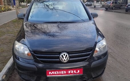 Volkswagen Golf V, 2008 год, 630 000 рублей, 1 фотография