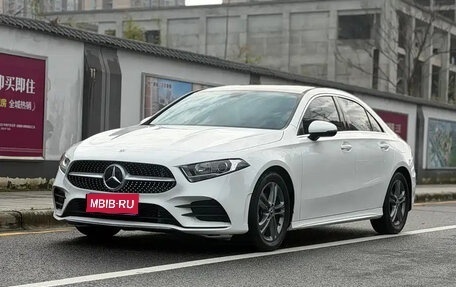 Mercedes-Benz A-Класс, 2022 год, 1 740 555 рублей, 1 фотография