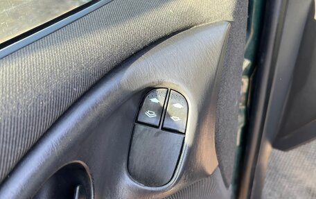 Ford Focus IV, 2004 год, 230 000 рублей, 16 фотография